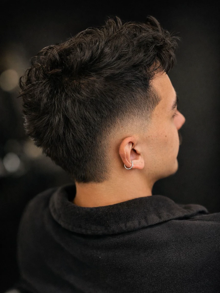 Dégradé homme net de profil